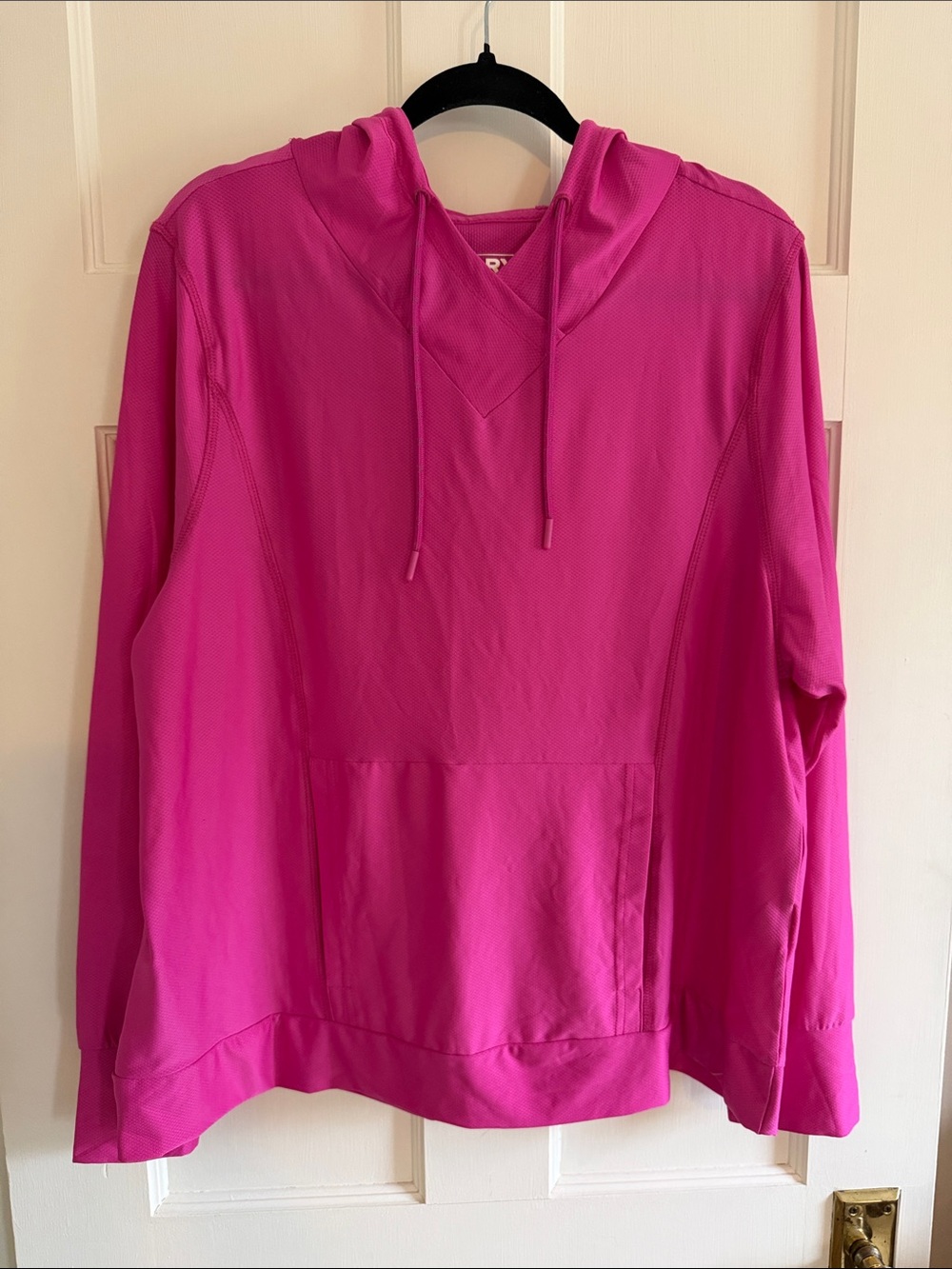 Gerry bright pink hoodie with pouch pocket. Size XXL.